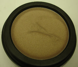 Daydew 3 In One For Lip, Eyes And Cheeks (Shade: Pearl Beige)